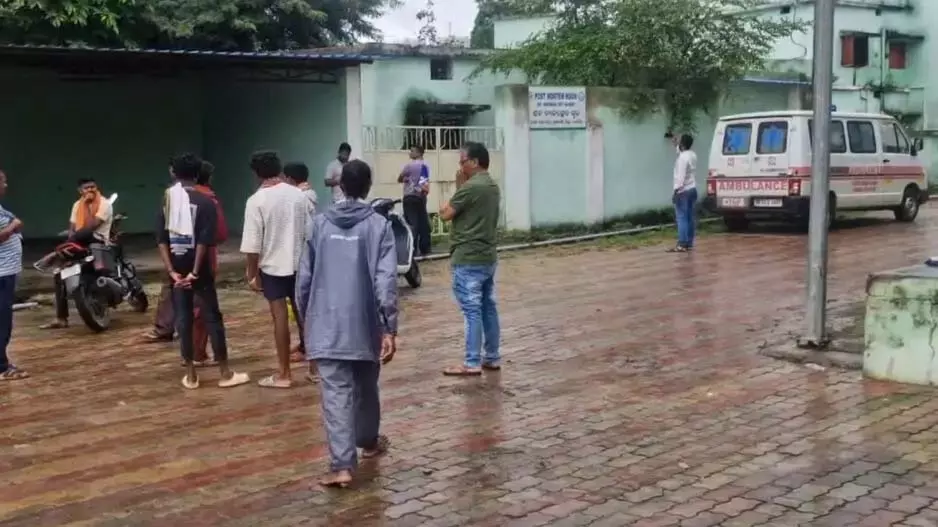 Odisha : बोलनगीर में झोलाछाप डॉक्टर के हाथों महिला की मौत Odisha : बोलनगीर में झोलाछाप डॉक्टर के हाथों महिला की मौत