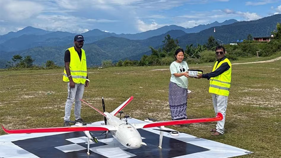 Arunachal के पूर्वी कामेंग ने ड्रोन से हेपेटाइटिस के टीके पहुंचाकर एक उपलब्धि हासिल की Arunachal के पूर्वी कामेंग ने ड्रोन से हेपेटाइटिस के टीके पहुंचाकर एक उपलब्धि हासिल की