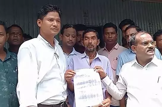 30 साल पहले असम गए निशिकांत को NRC का नोटिस मिलने पर झटका 30 साल पहले असम गए निशिकांत को NRC का नोटिस मिलने पर झटका