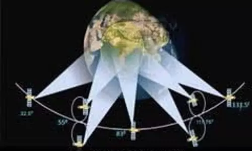 Science: भारत का स्वदेशी GPS NAVIC ठप होने की कगार पर, 11 में से सिर्फ 4 सैटेलाइट ही काम कर रहे वजह हैरान कर देगी Science: भारत का स्वदेशी GPS NAVIC ठप होने की कगार पर, 11 में से सिर्फ 4 सैटेलाइट ही काम कर रहे वजह हैरान कर देगी
