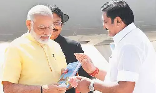 EPS ने त्रिची में प्रधानमंत्री मोदी का स्वागत किया