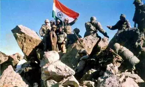 Himachal: वीरता की प्रतिध्वनि, विजय दिवस पर कारगिल के नायकों को याद करना