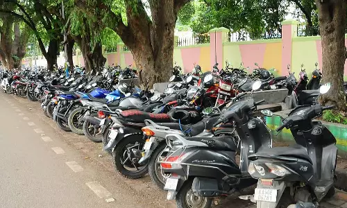 Tumkur : एक अपरिवर्तित रेलवे स्टेशन की छवि Tumkur : एक अपरिवर्तित रेलवे स्टेशन की छवि