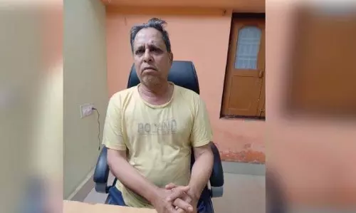 Odisha: वन अधिकारी के आवास से 1.44 करोड़ रुपये नकद, 1.5 किलो सोना बरामद Odisha: वन अधिकारी के आवास से 1.44 करोड़ रुपये नकद, 1.5 किलो सोना बरामद