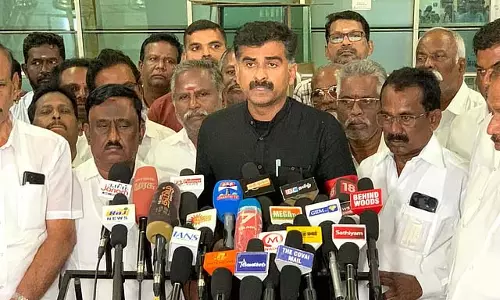 मैं मल्लई सत्या के बारे में बात करके उनका स्तर कम नहीं करना चाहता: Durai Vaiko मैं मल्लई सत्या के बारे में बात करके उनका स्तर कम नहीं करना चाहता: Durai Vaiko