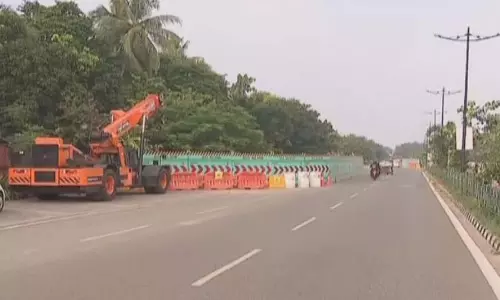 Odisha: सरकार की नई मेट्रो योजना, ठेके रद्द होने के बाद नया खाका तैयार Odisha: सरकार की नई मेट्रो योजना, ठेके रद्द होने के बाद नया खाका तैयार