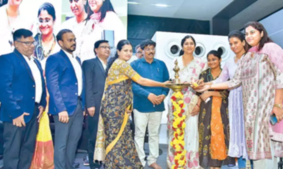 Andhra: अमारा अस्पताल लोगों को मस्तिष्क स्वास्थ्य के बारे में शिक्षित करता है