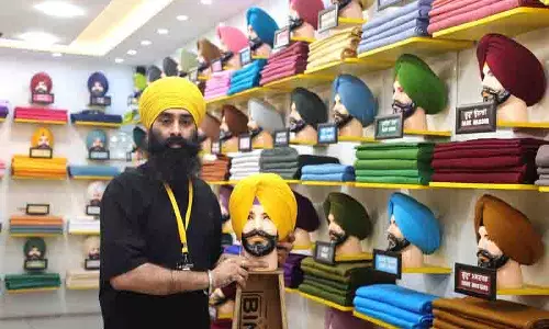 The Punjabi Store ने 164 पगड़ी शैलियों के साथ लोगों का ध्यान आकर्षित किया
