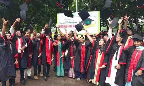 MLRIT ने 16वें स्नातक दिवस का आयोजन किया, 2,230 बी.टेक छात्रों को डिग्रियां प्रदान की गईं