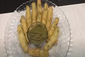 Suji Sticks Recipe: शाम की चाय के साथ आज ही ट्राई करें ये डिश Suji Sticks Recipe: शाम की चाय के साथ आज ही ट्राई करें ये डिश