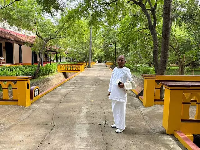 संगीतकार इलियाराजा एक संगीत कार्यक्रम के लिए गंगईकोंडा चोलपुरम पहुँचे संगीतकार इलियाराजा एक संगीत कार्यक्रम के लिए गंगईकोंडा चोलपुरम पहुँचे