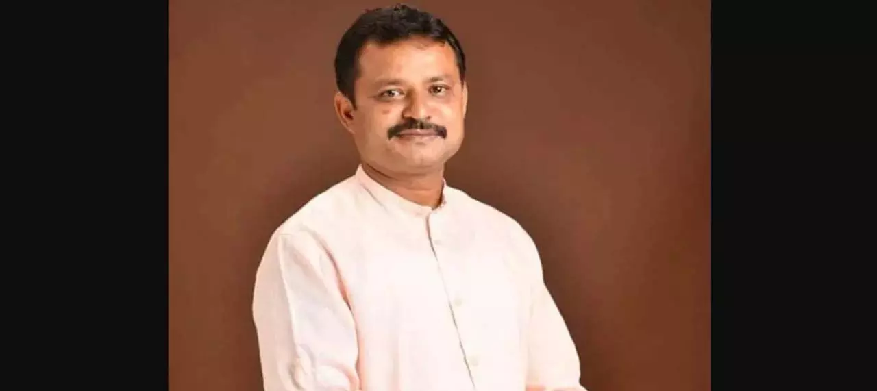 BJD पार्षद अमरेश जेना को लड़की के यौन शोषण के आरोप में गिरफ्तार किया गया BJD पार्षद अमरेश जेना को लड़की के यौन शोषण के आरोप में गिरफ्तार किया गया