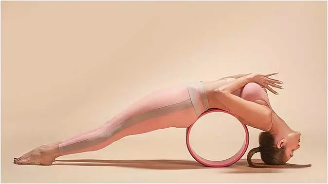 Yoga For Glowing Skin: ग्लोइंग स्किन के लिए बेहद कारगर हैं ये पांच योगासन, शादी से पहले लड़कियों को शुरू कर देने चाहिए Yoga For Glowing Skin: ग्लोइंग स्किन के लिए बेहद कारगर हैं ये पांच योगासन, शादी से पहले लड़कियों को शुरू कर देने चाहिए