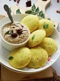 Moong Dal Masala Idli: सिर्फ़ मूंग दाल से बनाएँ मुलायम और सेहतमंद इडली Moong Dal Masala Idli: सिर्फ़ मूंग दाल से बनाएँ मुलायम और सेहतमंद इडली