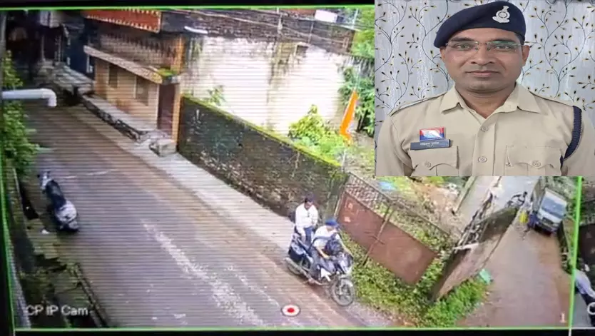 पुलिसकर्मी ने अपने मोहल्ले की सुरक्षा के लिए लगाए कैमरे, एसपी ने की तारीफ पुलिसकर्मी ने अपने मोहल्ले की सुरक्षा के लिए लगाए कैमरे, एसपी ने की तारीफ