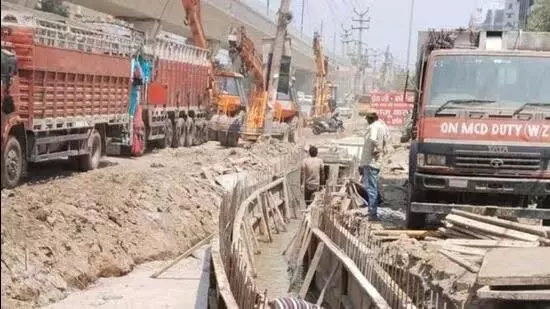Delhi : ‘सबसे खराब सड़क’ का काम अप्रैल 2026 में पूरा होगा Delhi : ‘सबसे खराब सड़क’ का काम अप्रैल 2026 में पूरा होगा