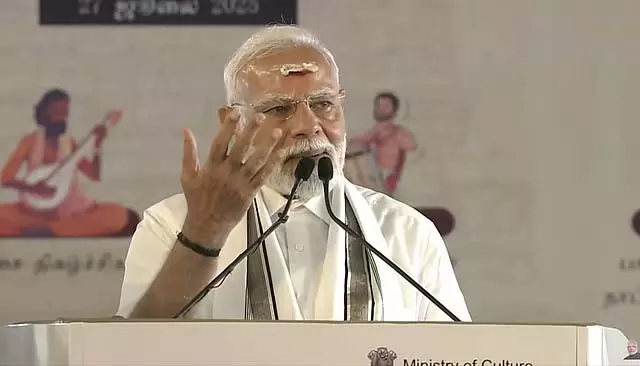 राजराज और राजेंद्रन की मूर्तियां: प्रधानमंत्री मोदी ने की घोषणा राजराज और राजेंद्रन की मूर्तियां: प्रधानमंत्री मोदी ने की घोषणा