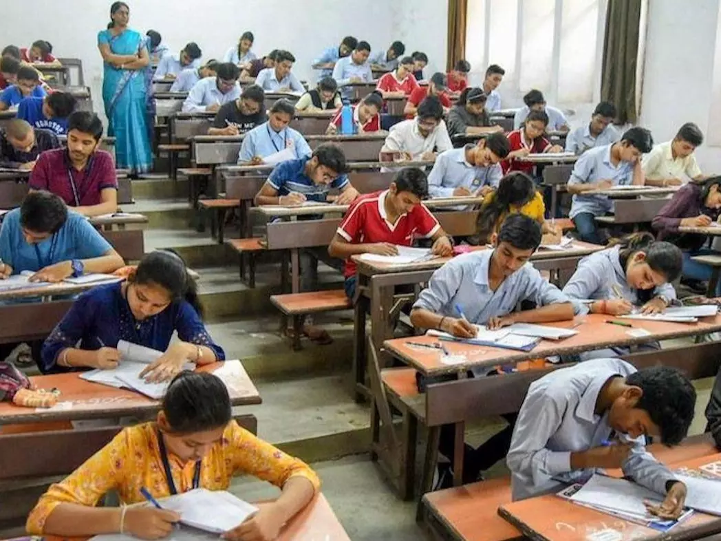 Shahjahanpur: सिर्फ 44% ने दी आरओ/एआरओ परीक्षा, परीक्षा शांतिपूर्वक सम्पन्न Shahjahanpur: सिर्फ 44% ने दी आरओ/एआरओ परीक्षा, परीक्षा शांतिपूर्वक सम्पन्न