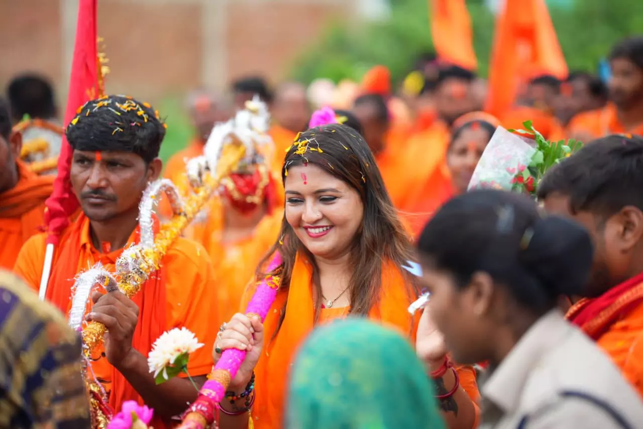 CM विष्णुदेव साय ने फोन कर भावना बोहरा और कांवड़ियों का बढ़ाया हौसला CM विष्णुदेव साय ने फोन कर भावना बोहरा और कांवड़ियों का बढ़ाया हौसला