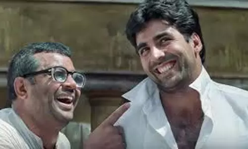 Hera Pheri 3 : परेश रावल की वापसी पर अक्षय कुमार ने तोड़ी चुप्पी Hera Pheri 3 : परेश रावल की वापसी पर अक्षय कुमार ने तोड़ी चुप्पी