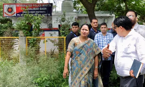 सीएम गुप्ता ने मुनक नहर रिवरफ्रंट का उद्घाटन किया, पीतमपुरा कार्यों की समीक्षा की