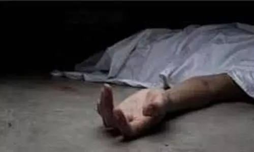 Meerut: कारोबारी की लिफ्ट में गर्दन फंसने से मौत