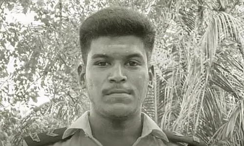 अजित कुमार हत्याकांड: ऑटो चालक से पूछताछ अजित कुमार हत्याकांड: ऑटो चालक से पूछताछ