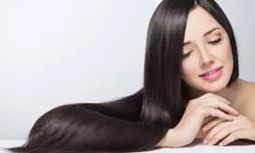 Hair care: लंबे और घने बालों के लिए घर पर बनाएं हेयर ऑयल, कुछ ही हफ्तों में दिखेगा असर Hair care: लंबे और घने बालों के लिए घर पर बनाएं हेयर ऑयल, कुछ ही हफ्तों में दिखेगा असर