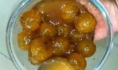 Recipe: बिना चीनी के बनाएं रसीला आंवले का मुरब्बा, मिनटों में तैयार