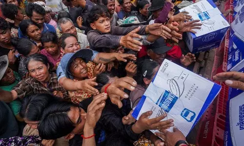 थाईलैंड और कंबोडिया के बीच तीसरे दिन भी झड़प, आरोप-प्रत्यारोप जारी