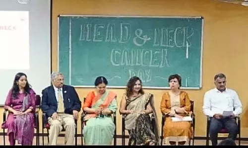 तंबाकू, सुपारी और अत्यधिक शराब से बचें; इंदौर में जागरूकता कार्यक्रम का आयोजन तंबाकू, सुपारी और अत्यधिक शराब से बचें; इंदौर में जागरूकता कार्यक्रम का आयोजन