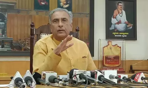 जाति जनगणना सर्वेक्षण के लिए शिक्षकों का उपयोग: विधानसभा अध्यक्ष नाराज जाति जनगणना सर्वेक्षण के लिए शिक्षकों का उपयोग: विधानसभा अध्यक्ष नाराज