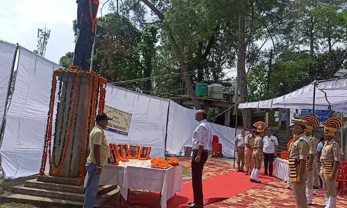 शहीदों को दी गई श्रद्धांजलि Hamirpur