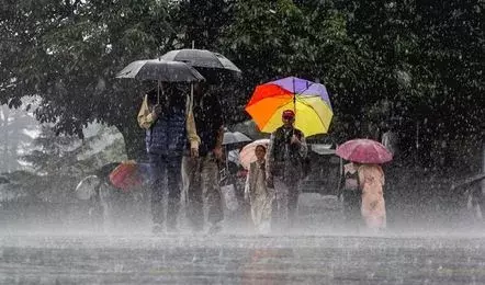 Uttarakhand के इन जिलों के लिए मौसम विभाग ने जारी की भारी बारिश की चेतावनी Uttarakhand के इन जिलों के लिए मौसम विभाग ने जारी की भारी बारिश की चेतावनी