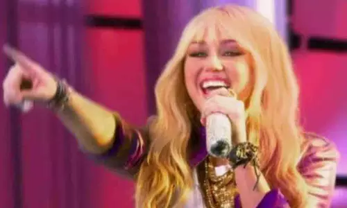 Miley Cyrus 20वीं सालगिरह पर हन्ना मोंटाना स्पिरिट को वापस ला रही