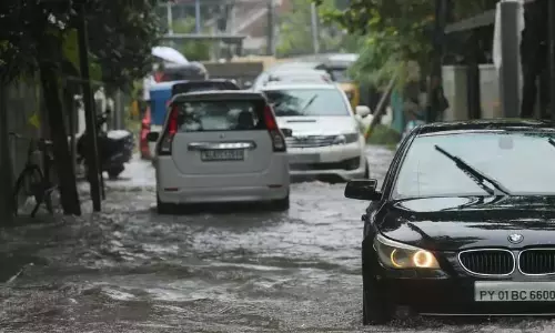 Kerala : देश भारी बारिश से भीगा हुआ Kerala : देश भारी बारिश से भीगा हुआ