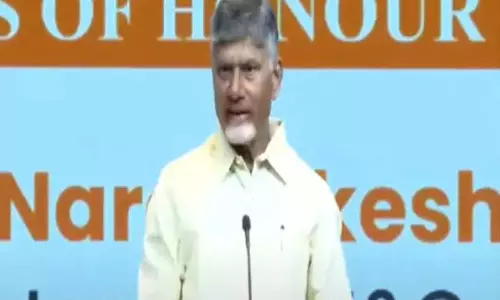 मैं सिंगापुर में पिछली गलतियों को सुधारने आया हूं: M Chandrababu मैं सिंगापुर में पिछली गलतियों को सुधारने आया हूं: M Chandrababu