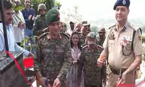 Poonch में शहीद नागरिकों के नाम पर युद्ध स्मारक का उद्घाटन