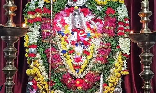 Davanagere : श्रावण शनिवार विशेष पूजा उत्सव Davanagere : श्रावण शनिवार विशेष पूजा उत्सव