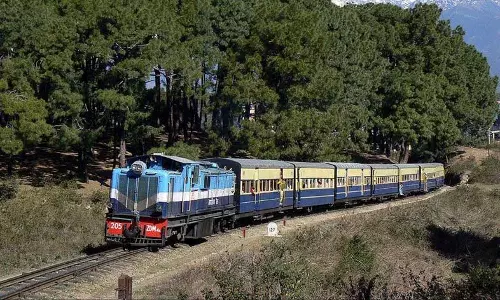 Himachal में तत्काल टिकट बुकिंग के लिए आधार ओटीपी सत्यापन अनिवार्य Himachal में तत्काल टिकट बुकिंग के लिए आधार ओटीपी सत्यापन अनिवार्य