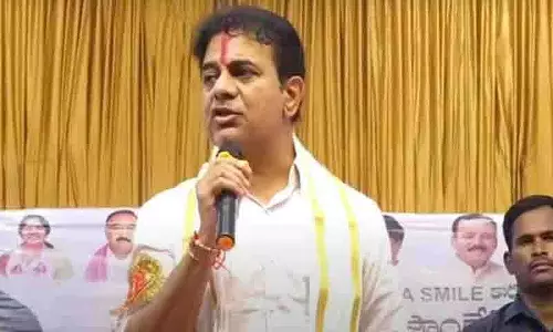आग नहीं लगाएंगे तो कांग्रेस नेता नहीं समझेंगे.. केटीआर नाराज आग नहीं लगाएंगे तो कांग्रेस नेता नहीं समझेंगे.. केटीआर नाराज