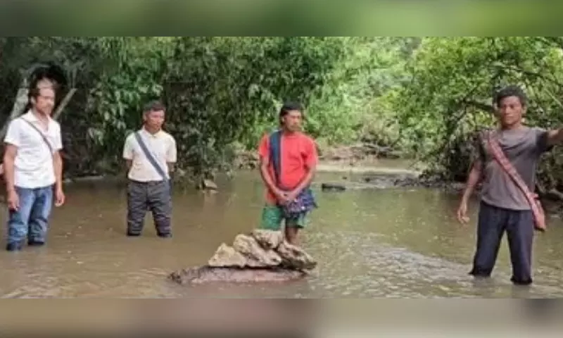 कथित तोड़फोड़ के बाद असम-मेघालय सीमा पर नए सिरे से तनाव कथित तोड़फोड़ के बाद असम-मेघालय सीमा पर नए सिरे से तनाव