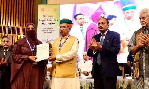 LG ने कानूनी सेवा अधिकारियों से कहा, सुनिश्चित करें कि कानूनी सहायता समय पर कमजोर वर्गों तक पहुंचे