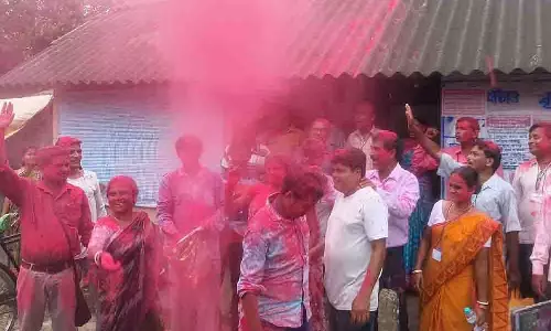 सहकारी चुनावों में तृणमूल की हार, वाम दलों ने सभी सीटें जीतीं