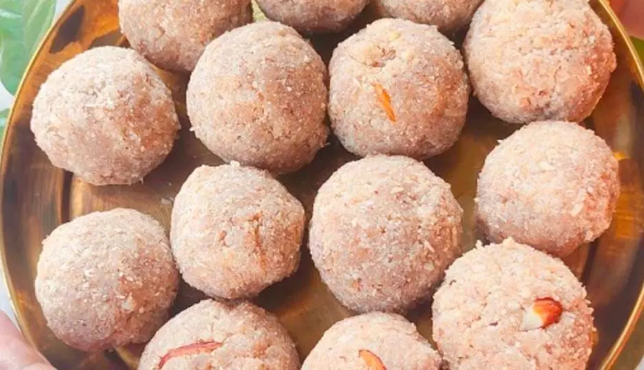 Makhana Laddu: व्रत के लिए बेहतरीन विकल्प और किसी तोहफे से कम नहीं Makhana Laddu: व्रत के लिए बेहतरीन विकल्प और किसी तोहफे से कम नहीं