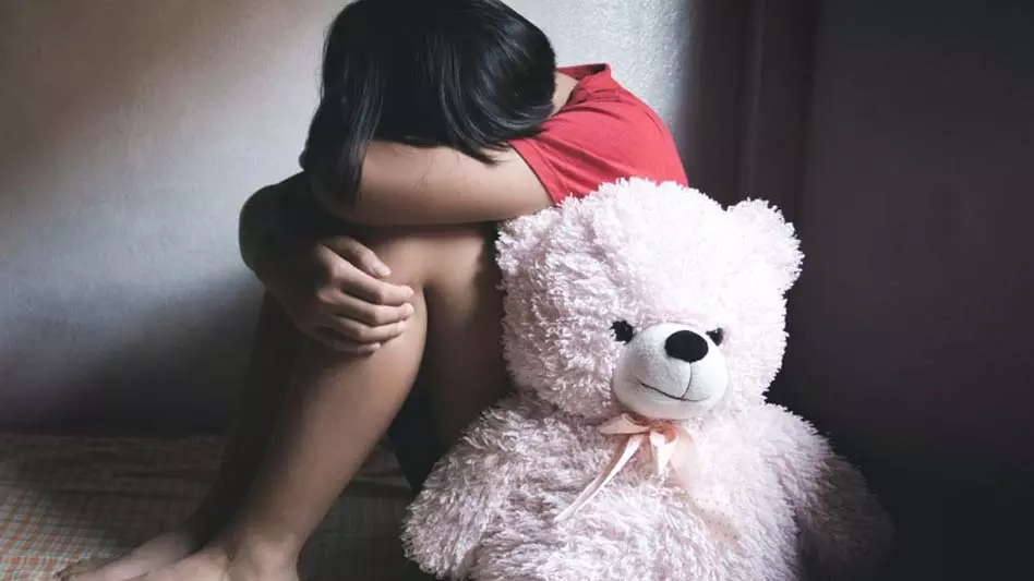 स्कूल चौकीदार यौन शोषण मामले में गिरफ्तार, कैंटीन में 2 छात्रों के साथ गंदा काम स्कूल चौकीदार यौन शोषण मामले में गिरफ्तार, कैंटीन में 2 छात्रों के साथ गंदा काम