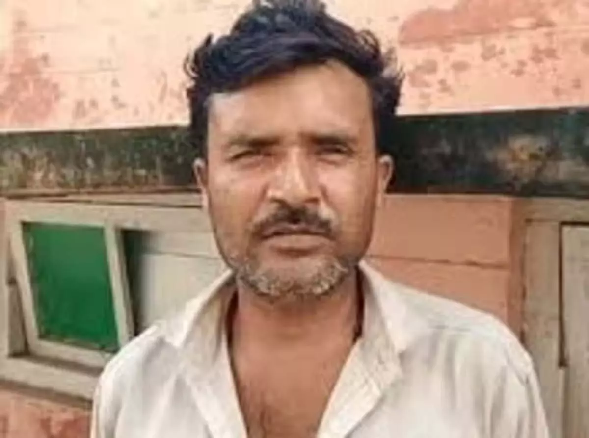 बीमार जीजा ने की साले की हत्या, फावड़े से हमला कर ले ली जान बीमार जीजा ने की साले की हत्या, फावड़े से हमला कर ले ली जान