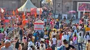 Kashi Vishwanath में श्रद्धालुओं की भारी भीड़ Kashi Vishwanath में श्रद्धालुओं की भारी भीड़