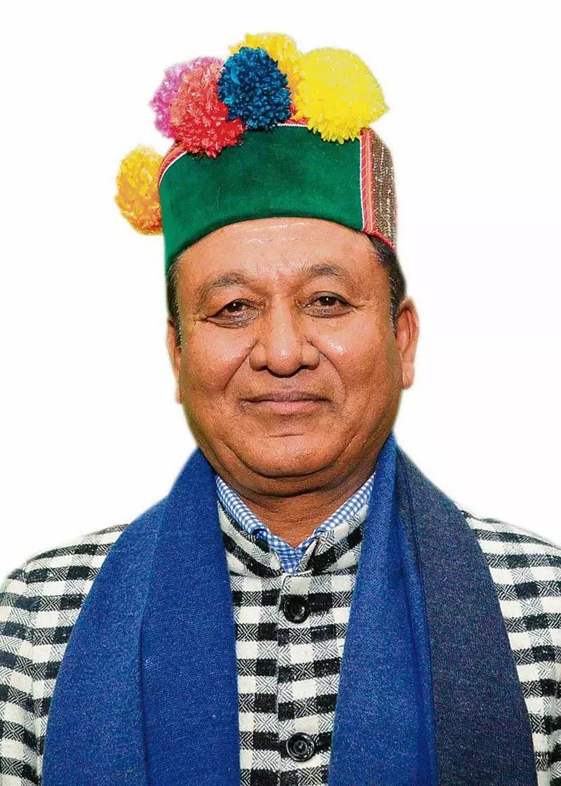 प्रदर्शनकारियों ने राष्ट्रीय ध्वज का अपमान किया: Minister Jagat Singh Negi प्रदर्शनकारियों ने राष्ट्रीय ध्वज का अपमान किया: Minister Jagat Singh Negi