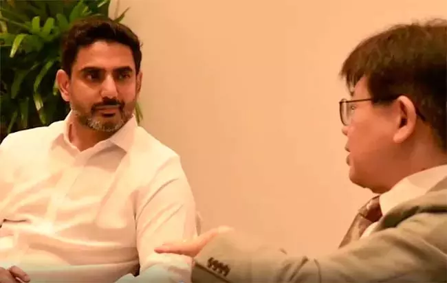 Andhra : नारा लोकेश ने एवरवोल्ट ग्रीन एनर्जी के अध्यक्ष से मुलाकात की Andhra : नारा लोकेश ने एवरवोल्ट ग्रीन एनर्जी के अध्यक्ष से मुलाकात की